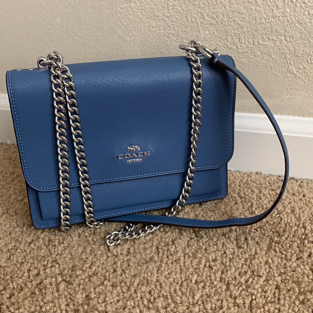 Coach - Picture 6 of 15